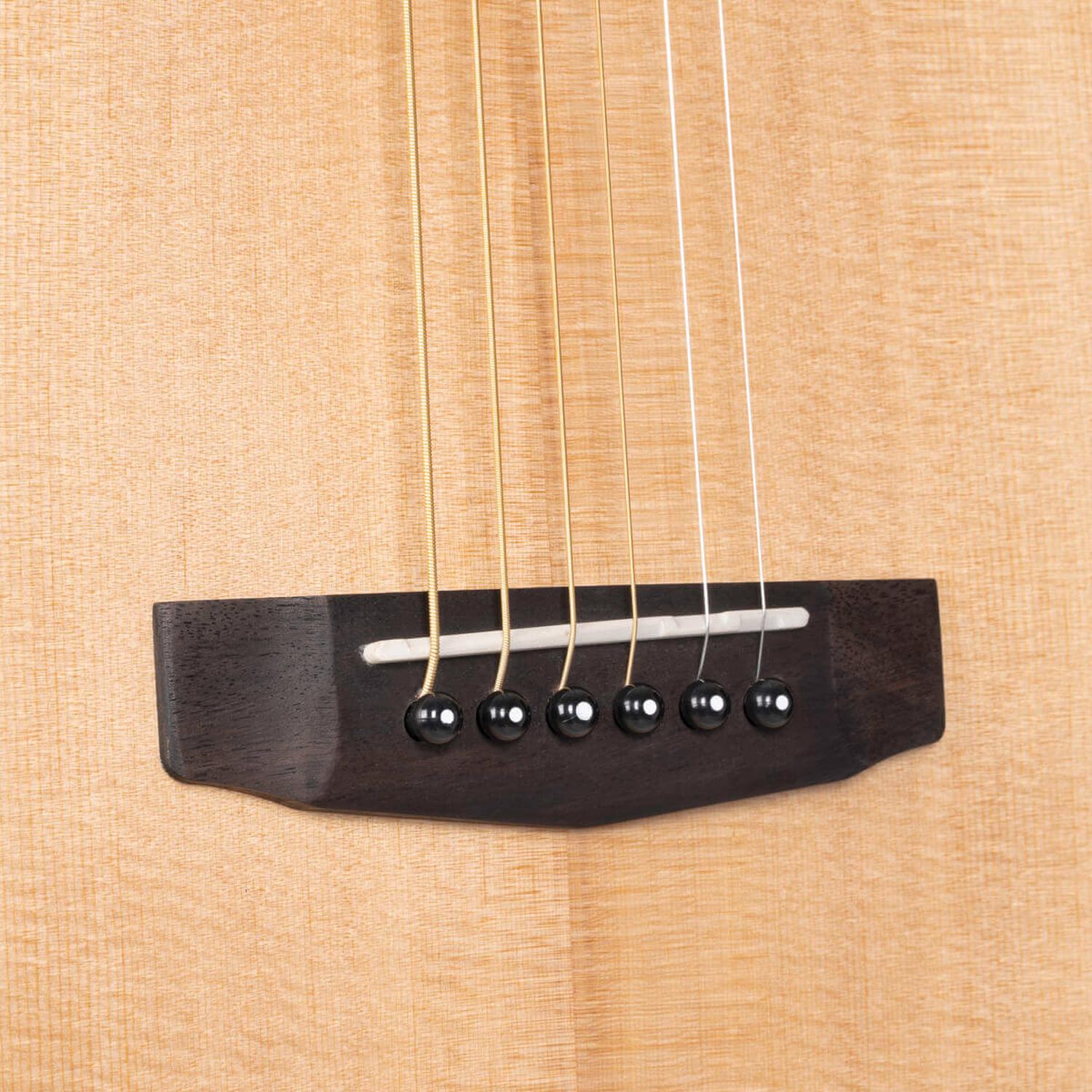 Cort Acoustic Guitars Open Pore Cort Earth Mini 6 String Acoustic Guitar with Bag 