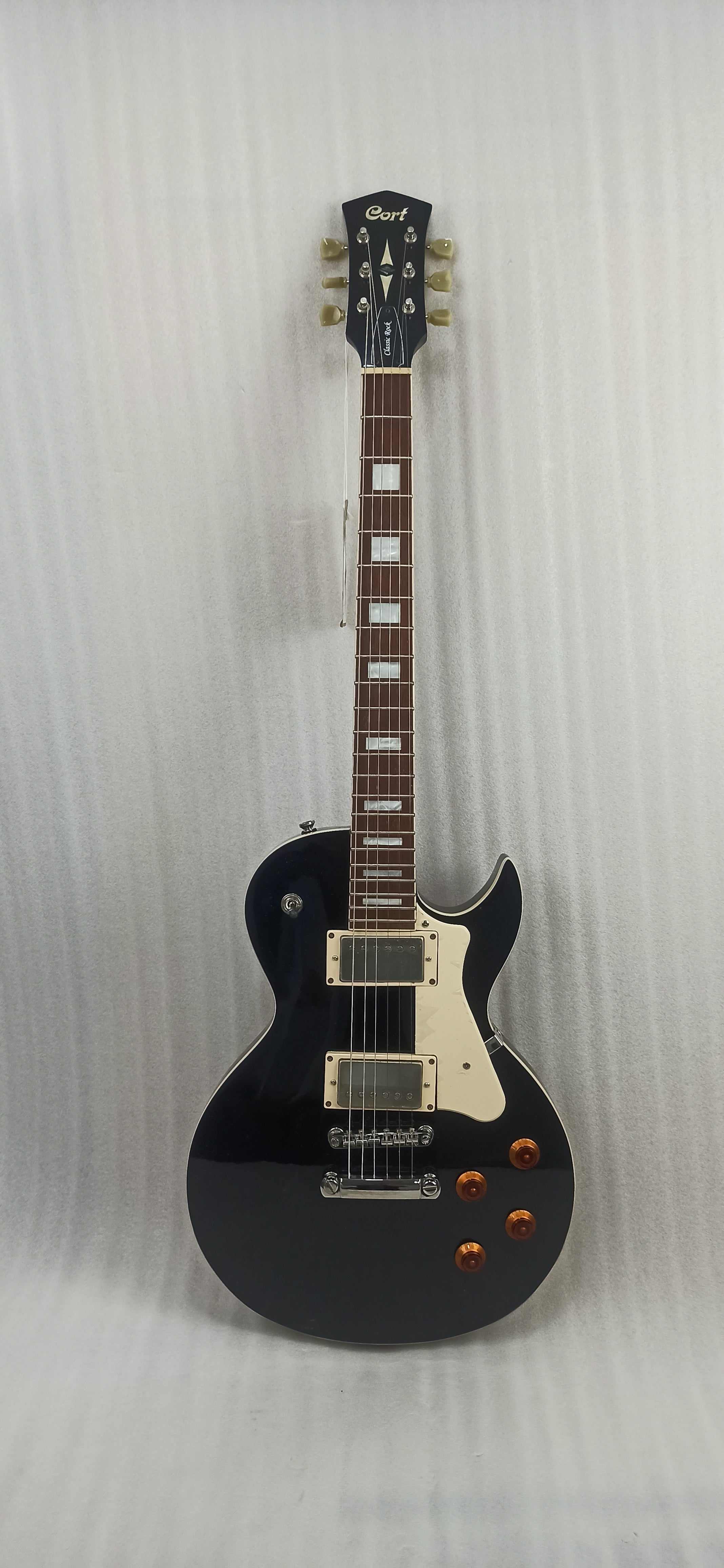 Cort Electric Guitars Cort CR200 Les Paul Style Electric Guitar - Open Box
