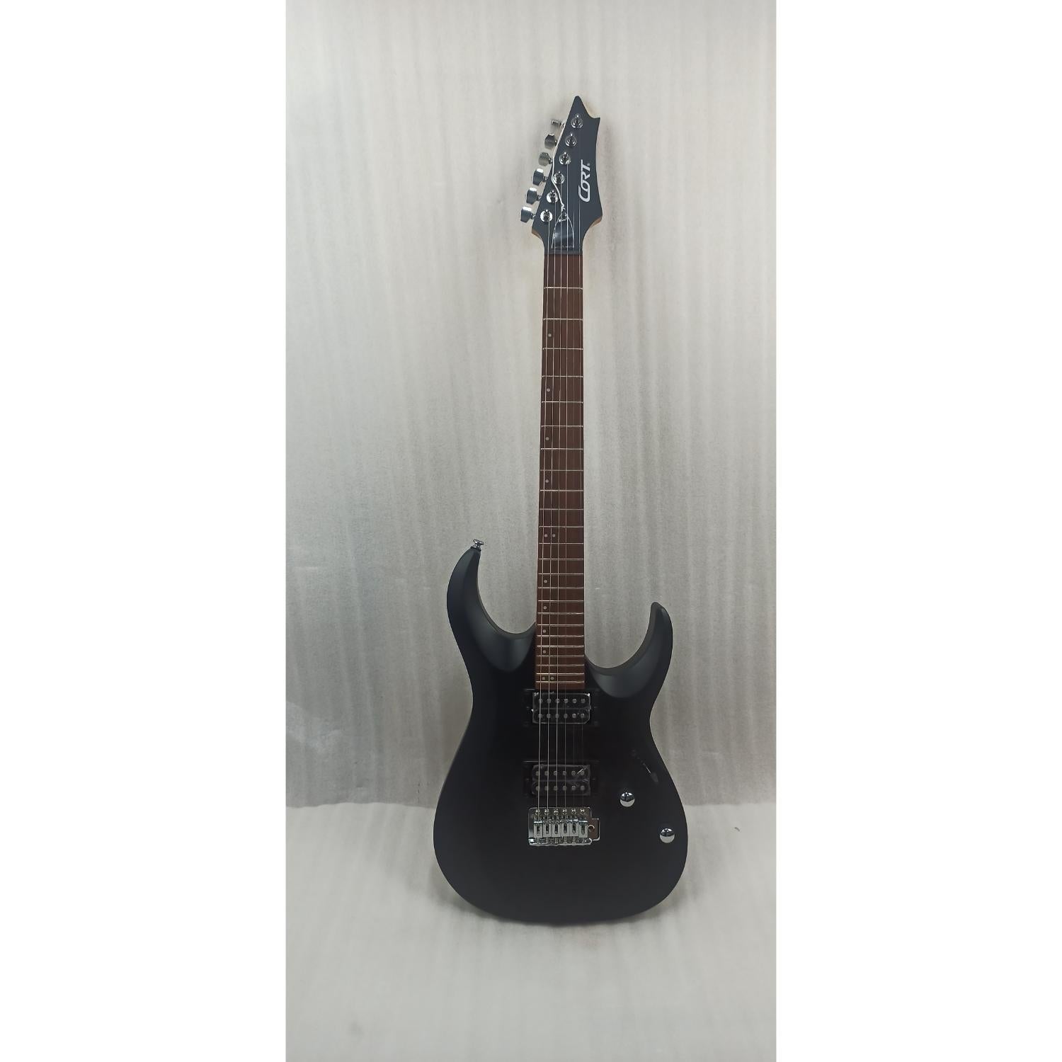 Cort Electric Guitars Cort X100 6-String Electric Guitar - Open Box B Stock