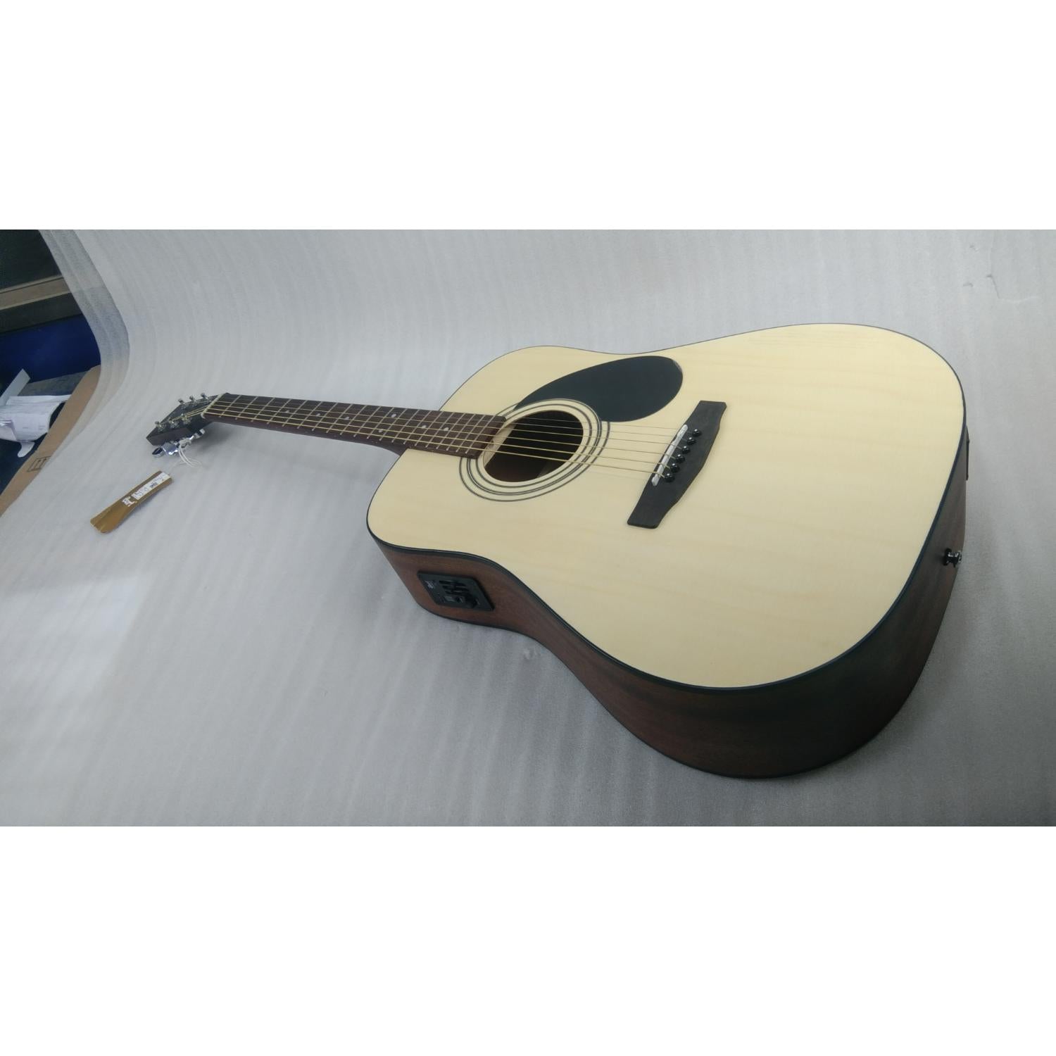 Cort Electro Acoustic Guitars Cort AD810E Dreadnought Electro Acoustic Guitar - Open Pore Natural - Open Box #barcode_202501075371