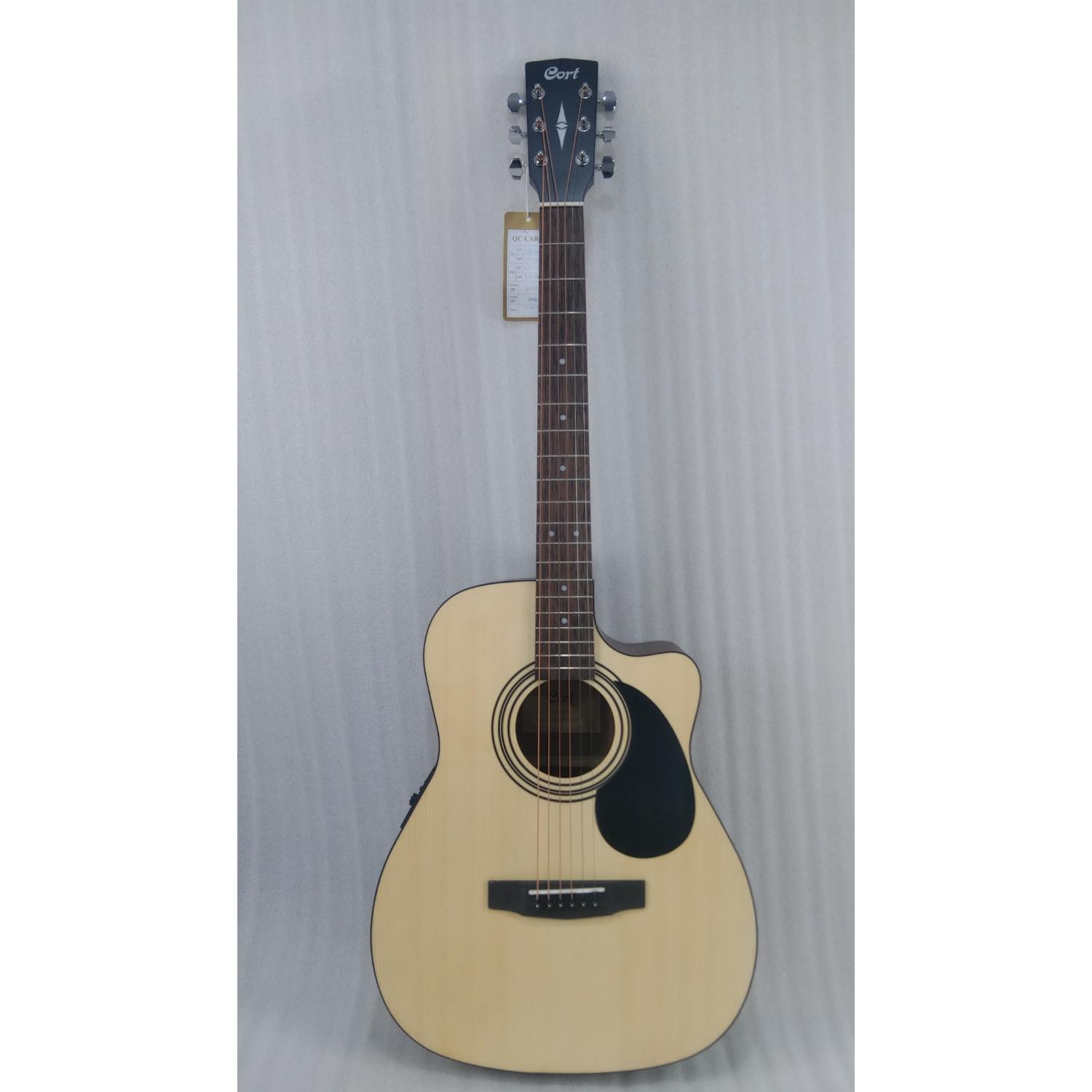 Cort Electro Acoustic Guitars Cort AF515CE 6-String Electro Acoustic Guitar - Open Pore - Open Box