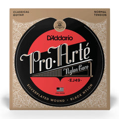 DAddario Classical Guitar Strings DAddario Pro-Arté EJ49 Silver Plated Wrap Black Nylon Classical Guitar String Set