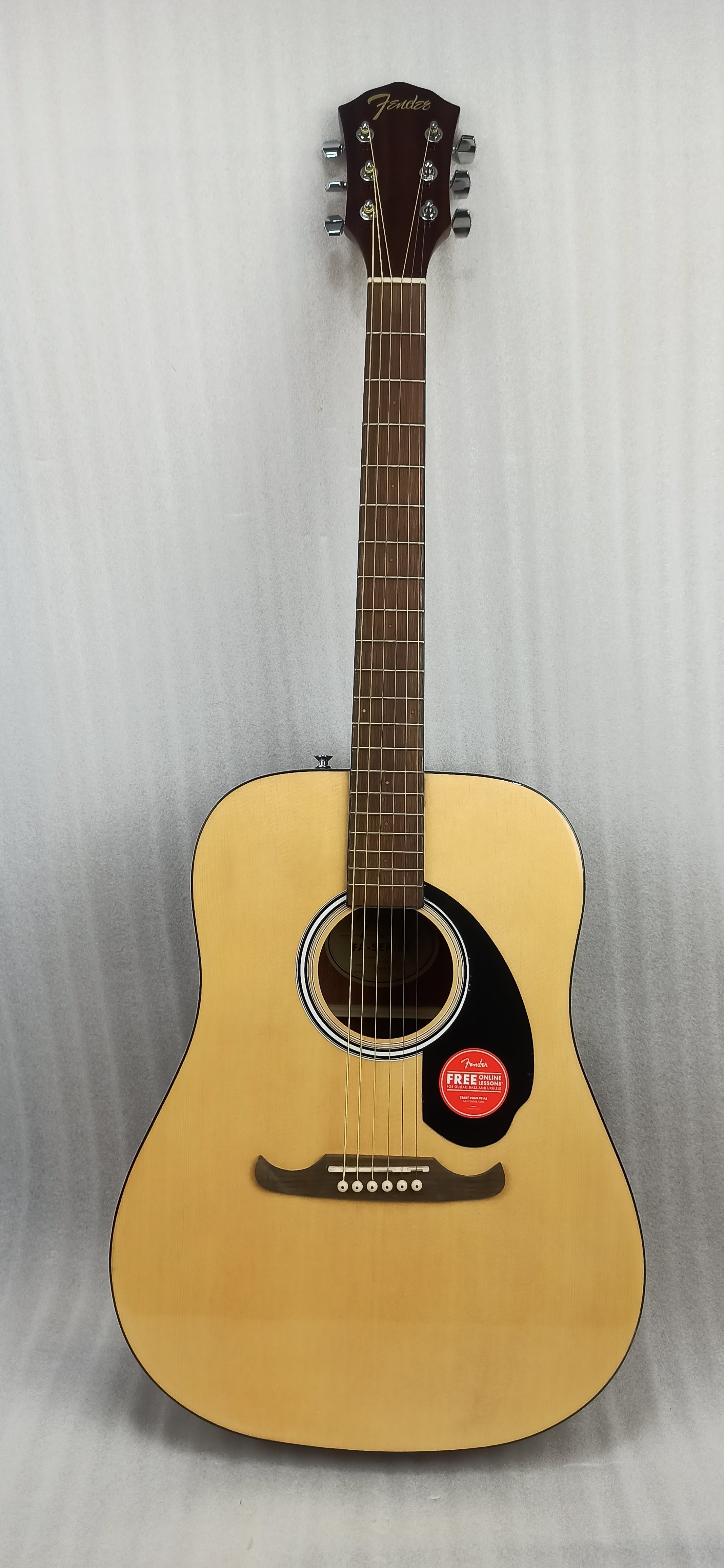 Fender Acoustic Guitars 202101747281 Fender FA-125 Dreadnought Acoustic Guitar With Gig Bag - Open Box B Stock#barcode_202101747281
