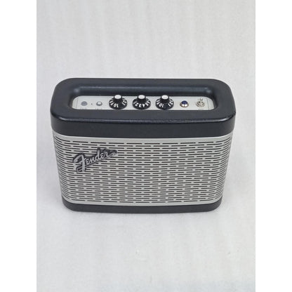 Fender Bluetooth Speakers Fender Newport Bluetooth Speaker - Open Box