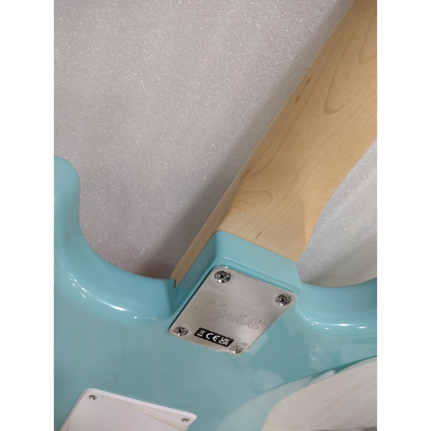 Fender Electric Guitars 2.03E+11 Fender Squier Sonic Stratocaster Electric Guitar - Open Box