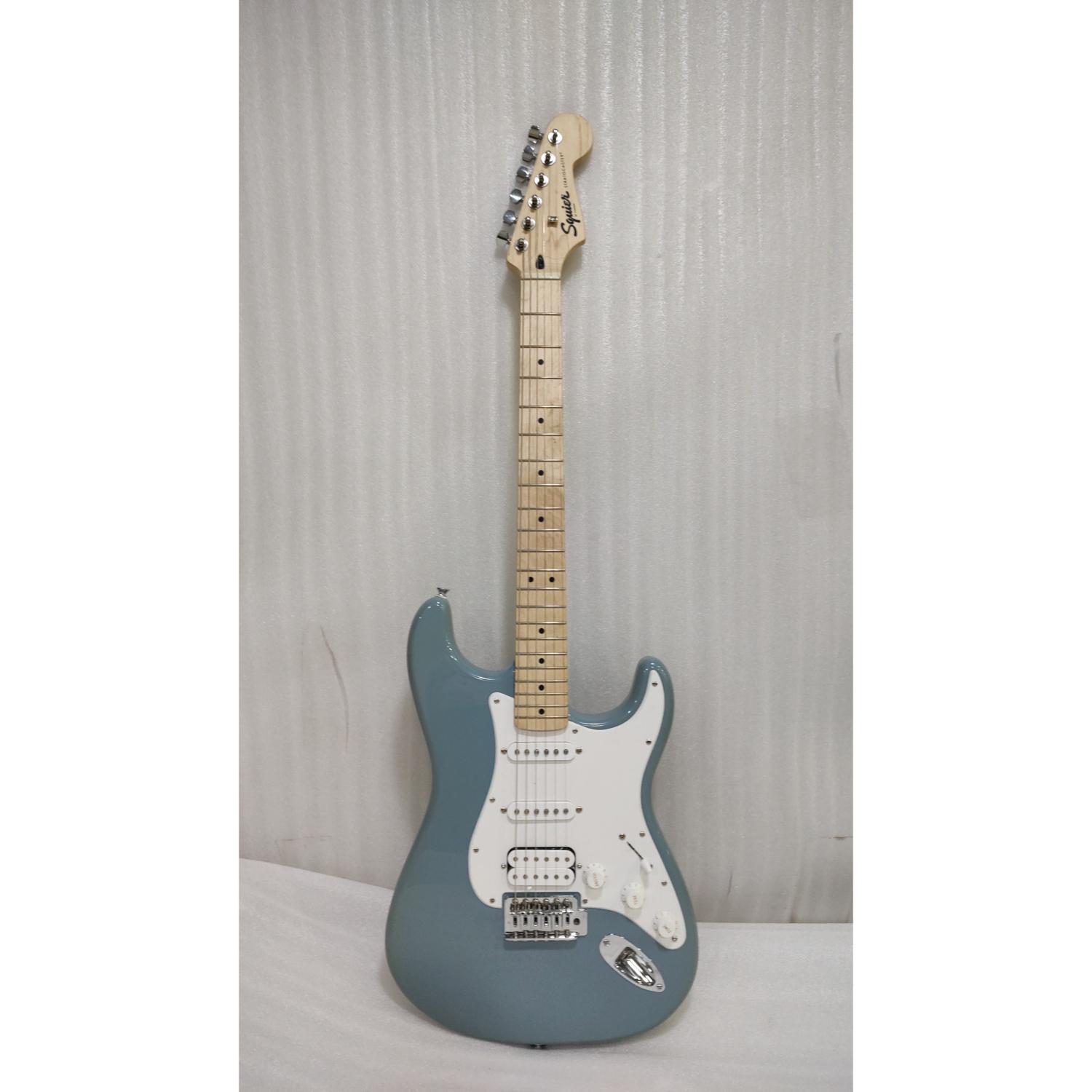 Fender Electric Guitars 202601026365 Fender FSR Squier Sonic Stratocaster Electric Guitar - Open Box #barcode_202601026365