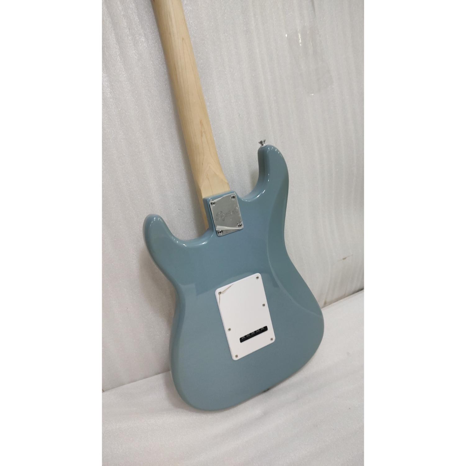 Fender Electric Guitars Fender FSR Squier Sonic Stratocaster Electric Guitar - Open Box #barcode_202601026365