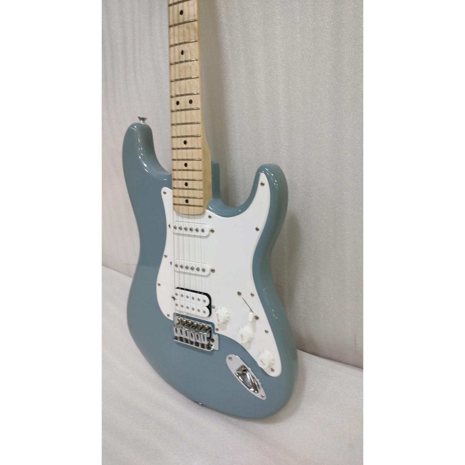 Fender Electric Guitars Fender FSR Squier Sonic Stratocaster Electric Guitar - Open Box #barcode_202601026365