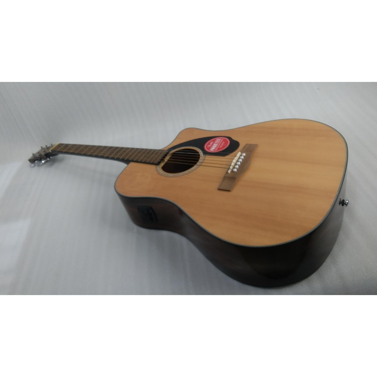 Fender Electro Acoustic Guitars Fender CD-60SCE Dreadnought Electro-Acoustic Guitar - Open Box