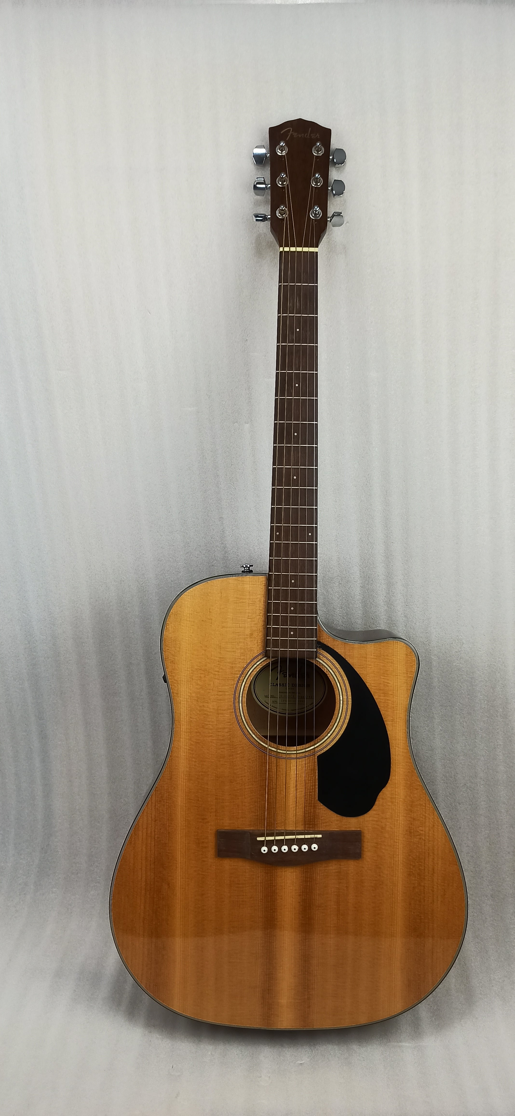 Fender Electro Acoustic Guitars Fender CD-60SCE Dreadnought Electro-Acoustic Guitar - Open Box B Stock 