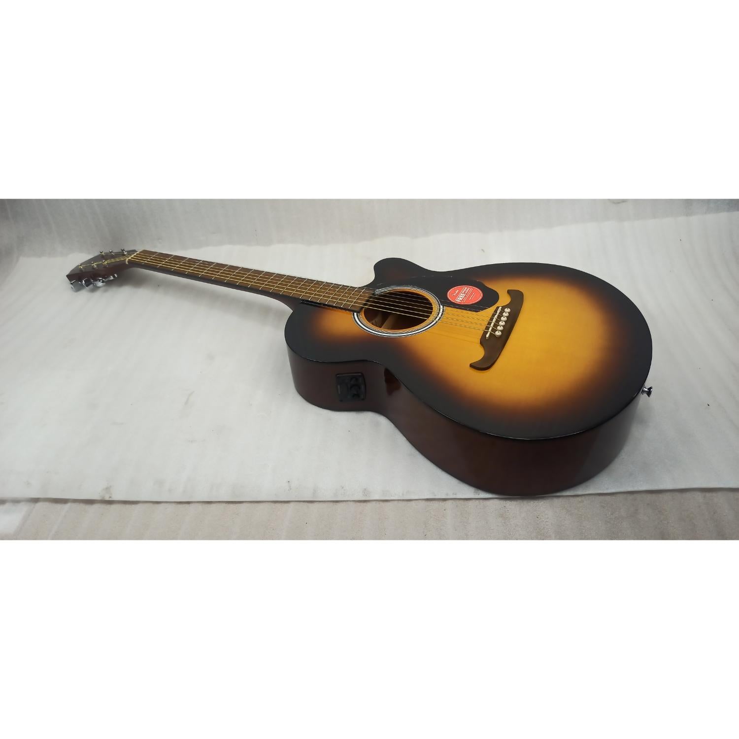 Fender Electro Acoustic Guitars Fender FA Series FA-135CE V2 Concert Electro Acoustic Guitar - Open Box