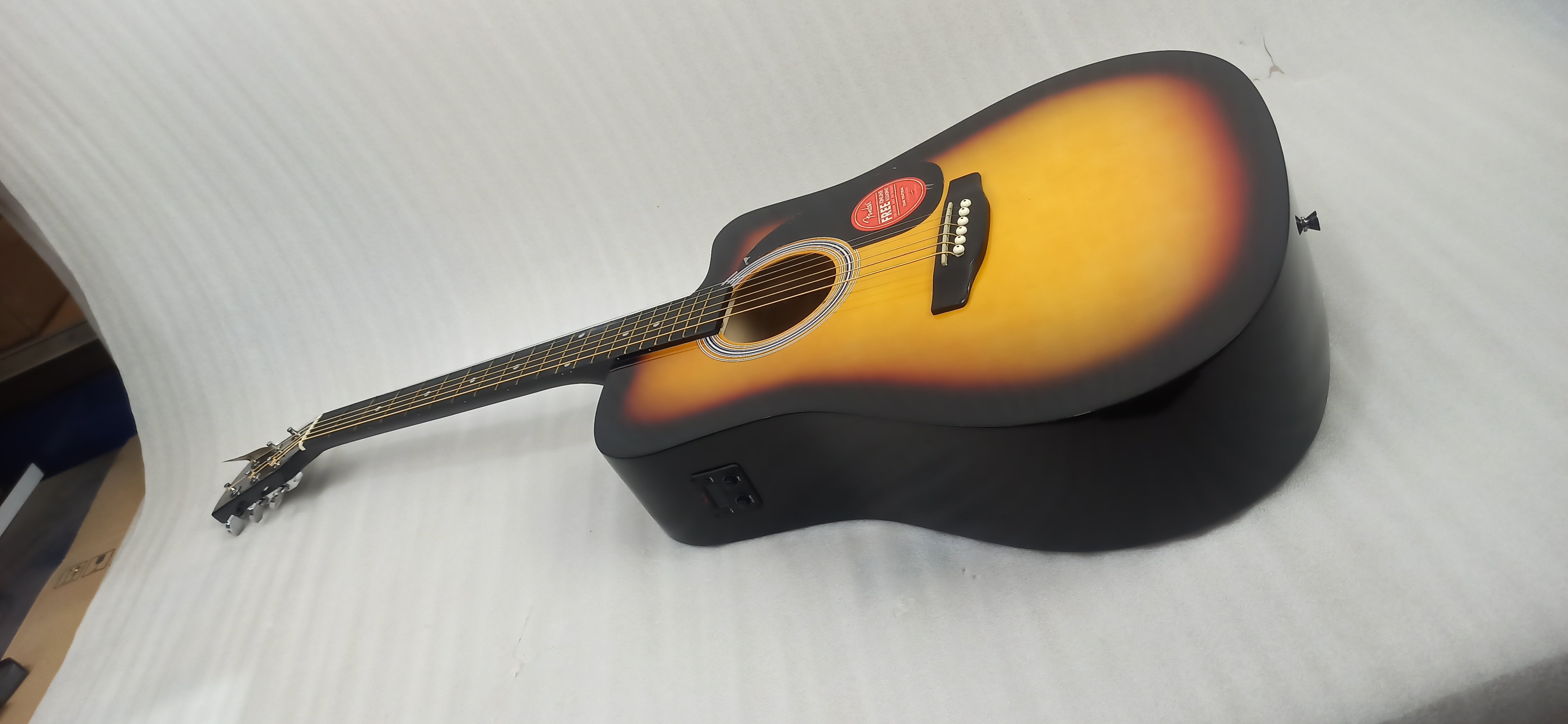 Fender Electro Acoustic Guitars Fender SA105CE Electro - Acoustic Guitar - Open Box #barcode_202501087119