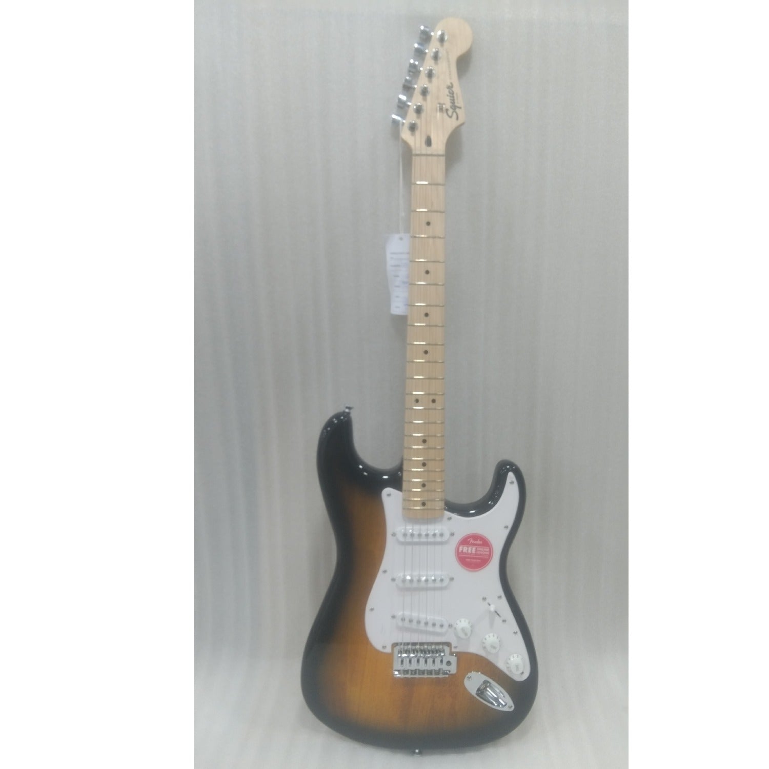 Fender Guitar Combo Amplifiers Fender Squier Sonic Stratocaster Electric Guitar - Open Box