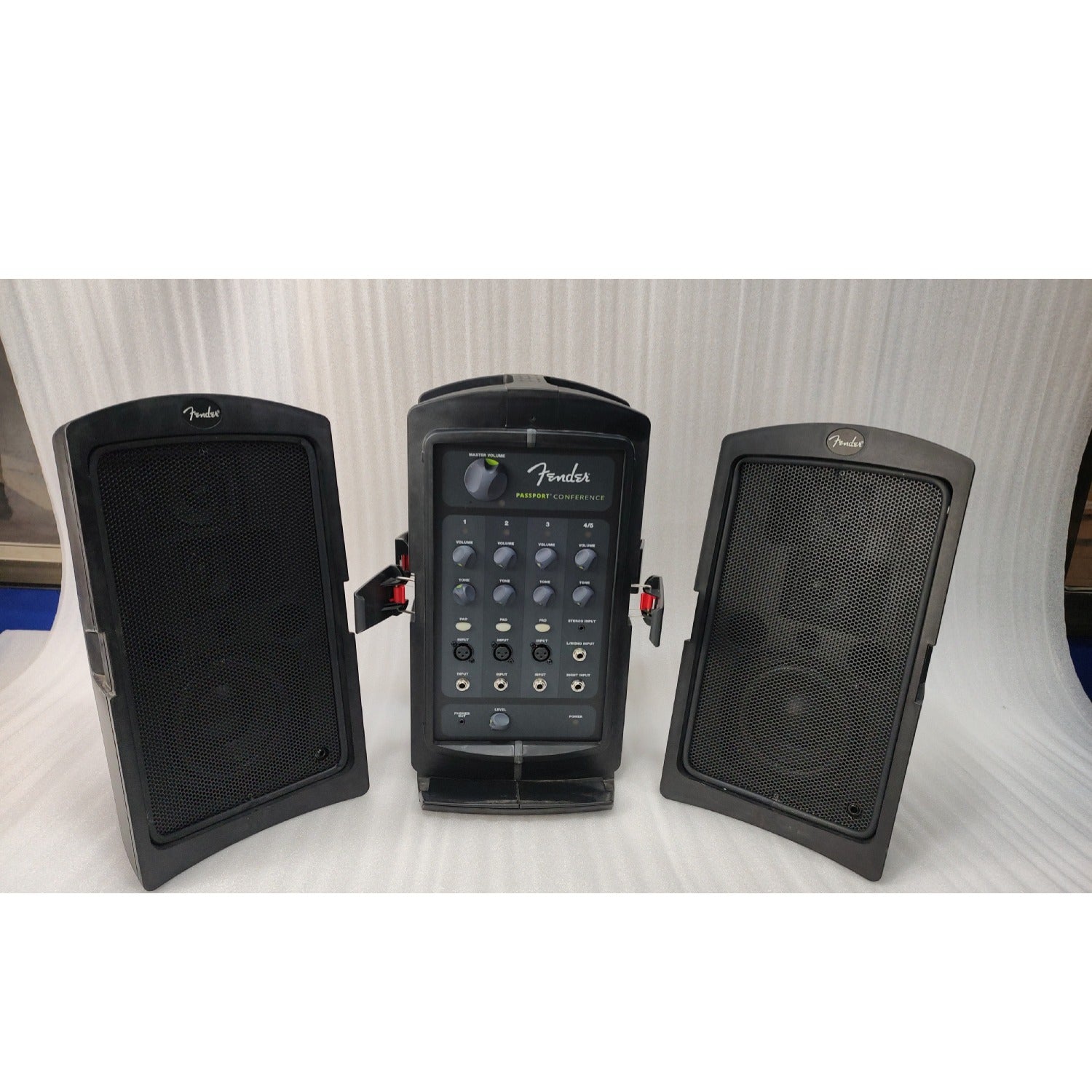 Fender Portable Pa Systems 202401074611 Fender Passport Conference Portable PA System - Open Box 