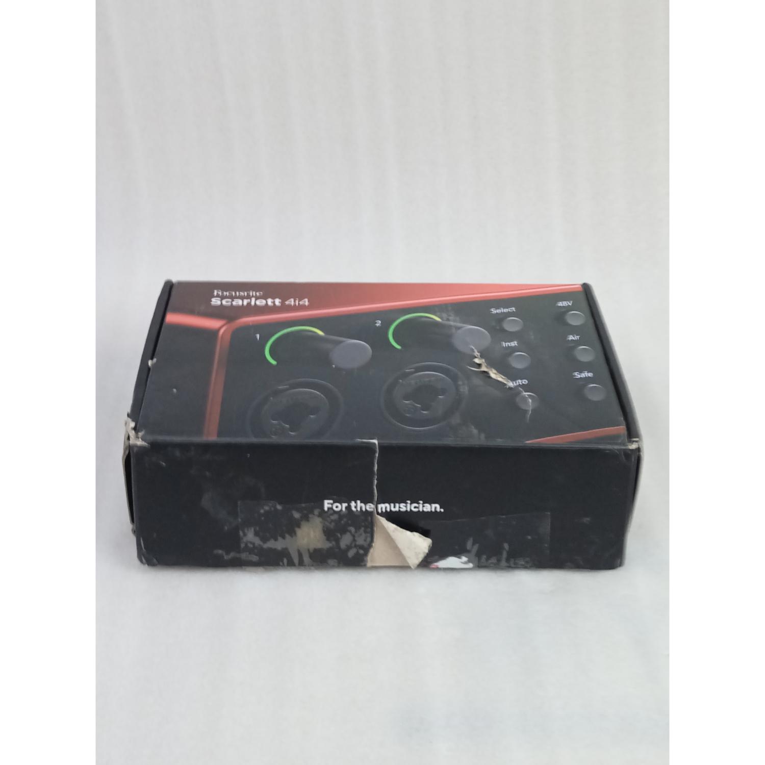 Focusrite Audio Interfaces Focusrite Scarlett 4i4 4th Gen Audio Interface - Open Box