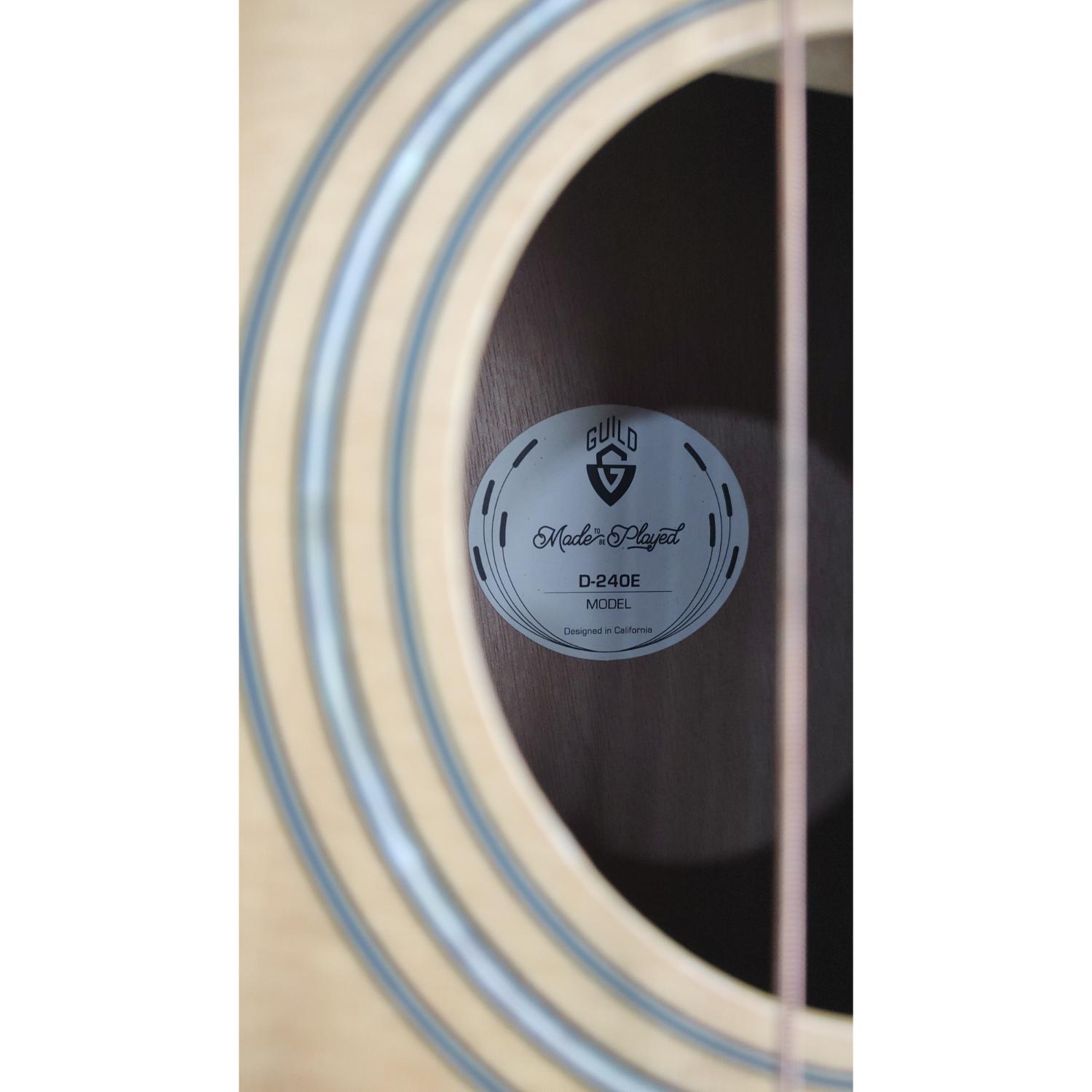 Guild Electro Acoustic Guitars Guild D-240E Westerly Collection Electro Acoustic Guitars - Natural  - Open Box