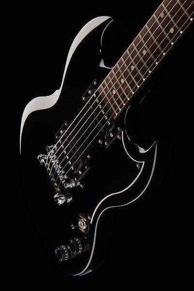 Harley Benton Electric Guitars Harley Benton DC-200 BK Student Serie Bundle
