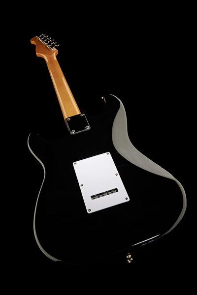 harley benton electric guitars harley benton st-62 bk vintage series