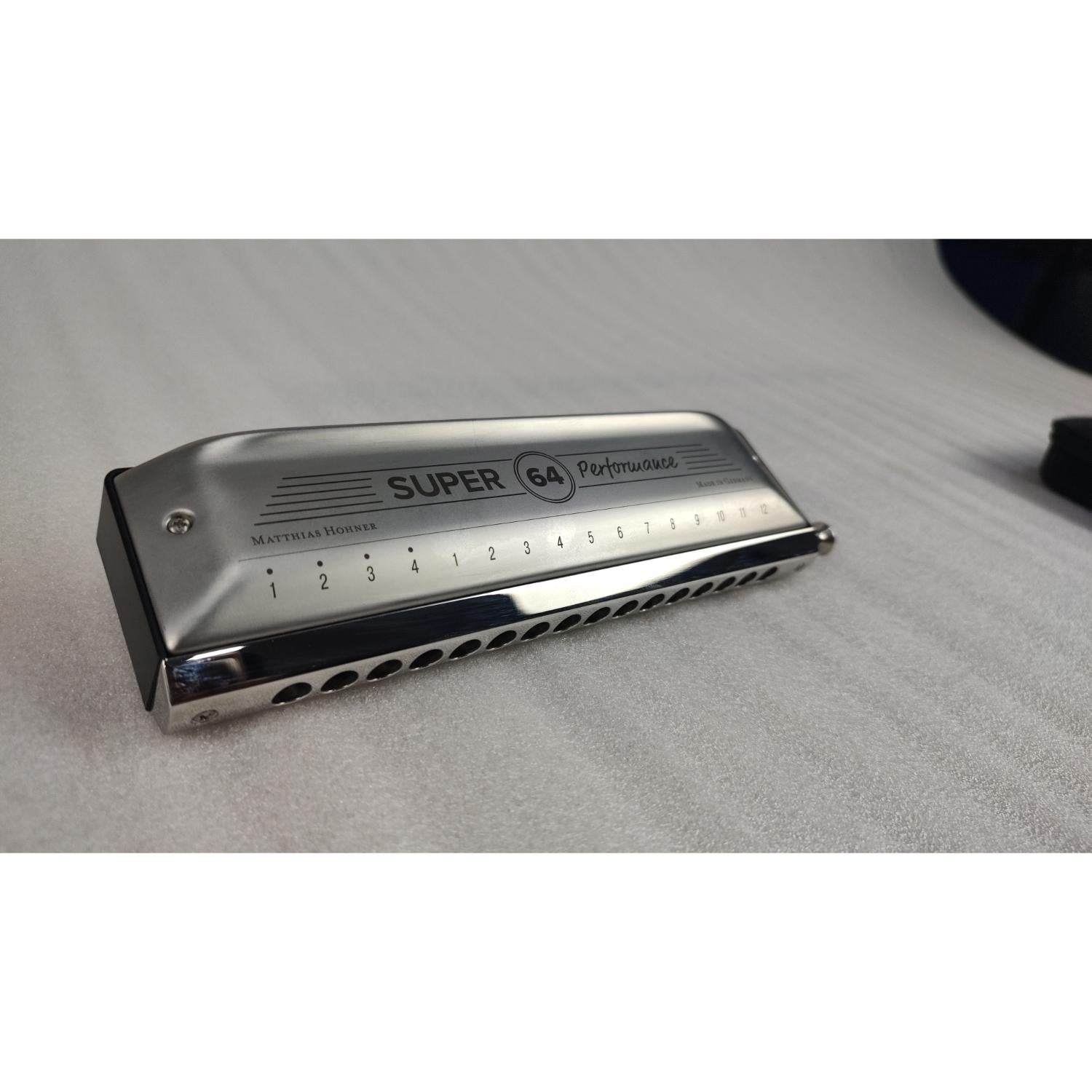 Hohner Harmonicas Hohner M758501 Super 64 Performance Harmonica - Open Box