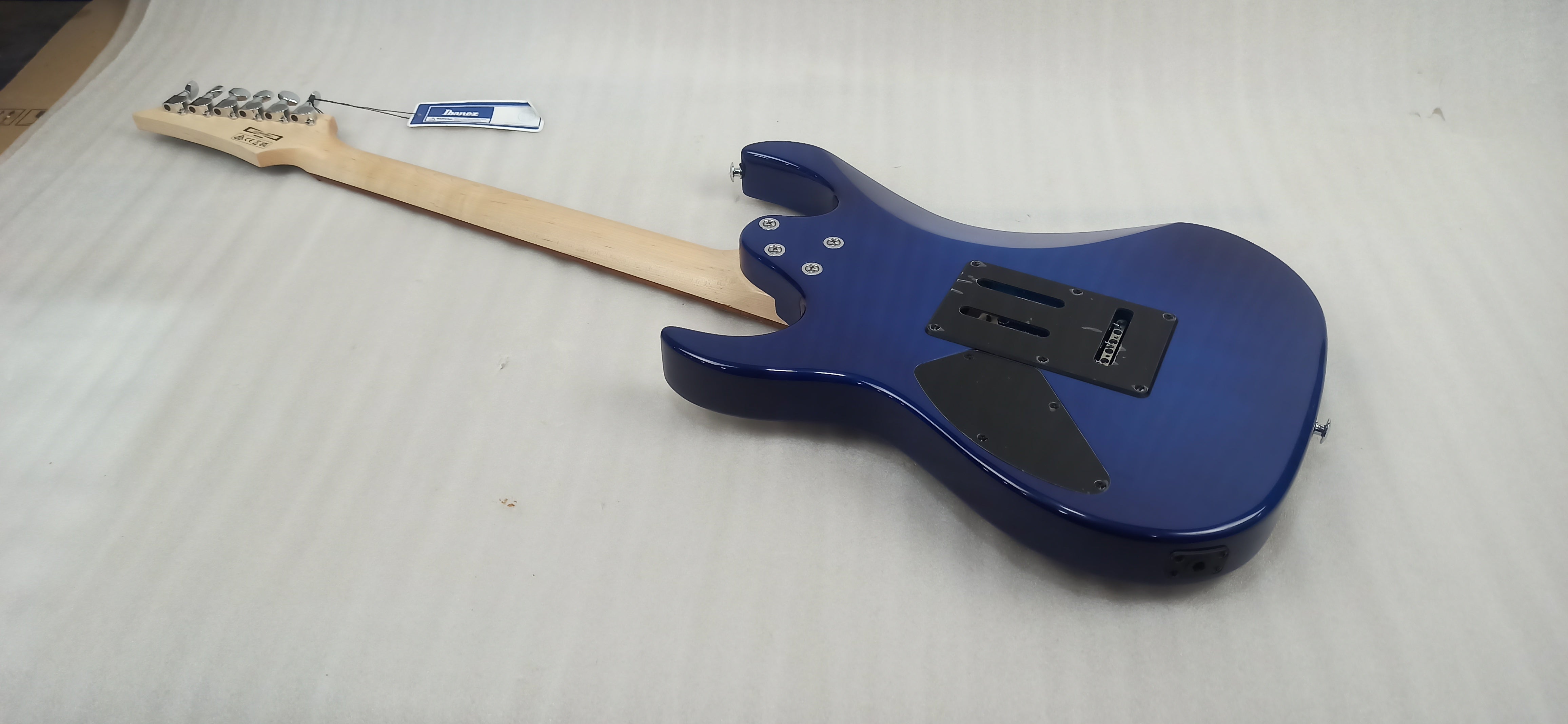 Ibanez Electric Guitars 202501133479 Ibanez GRX70QA RG Gio Series 6-String Electric Guitar - Open Box