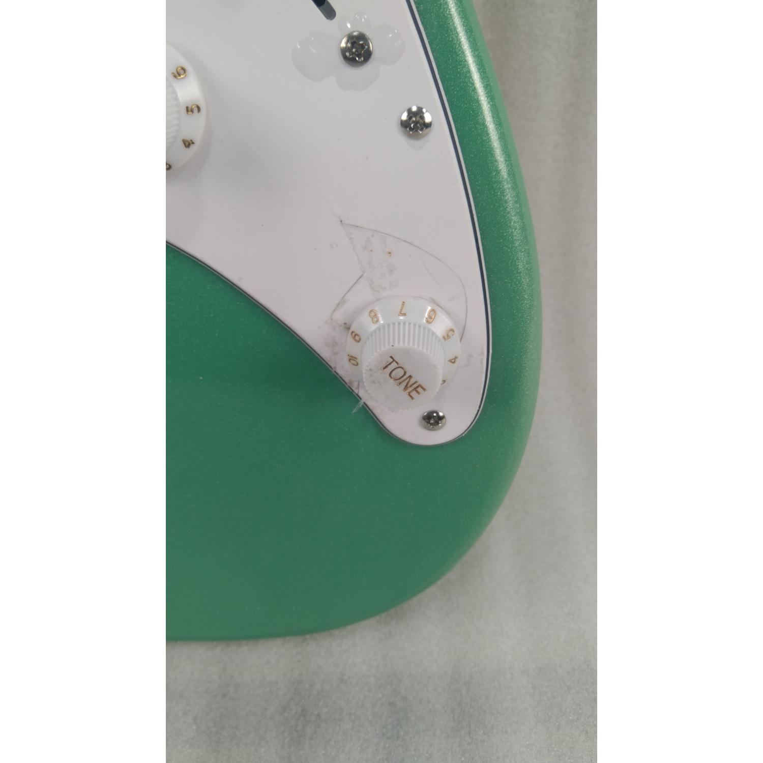 Ibanez Electric Guitars Ibanez GRX40 RG Gio Series Maple Neck 6 String Electric Guitar  - Open Box B Stock
