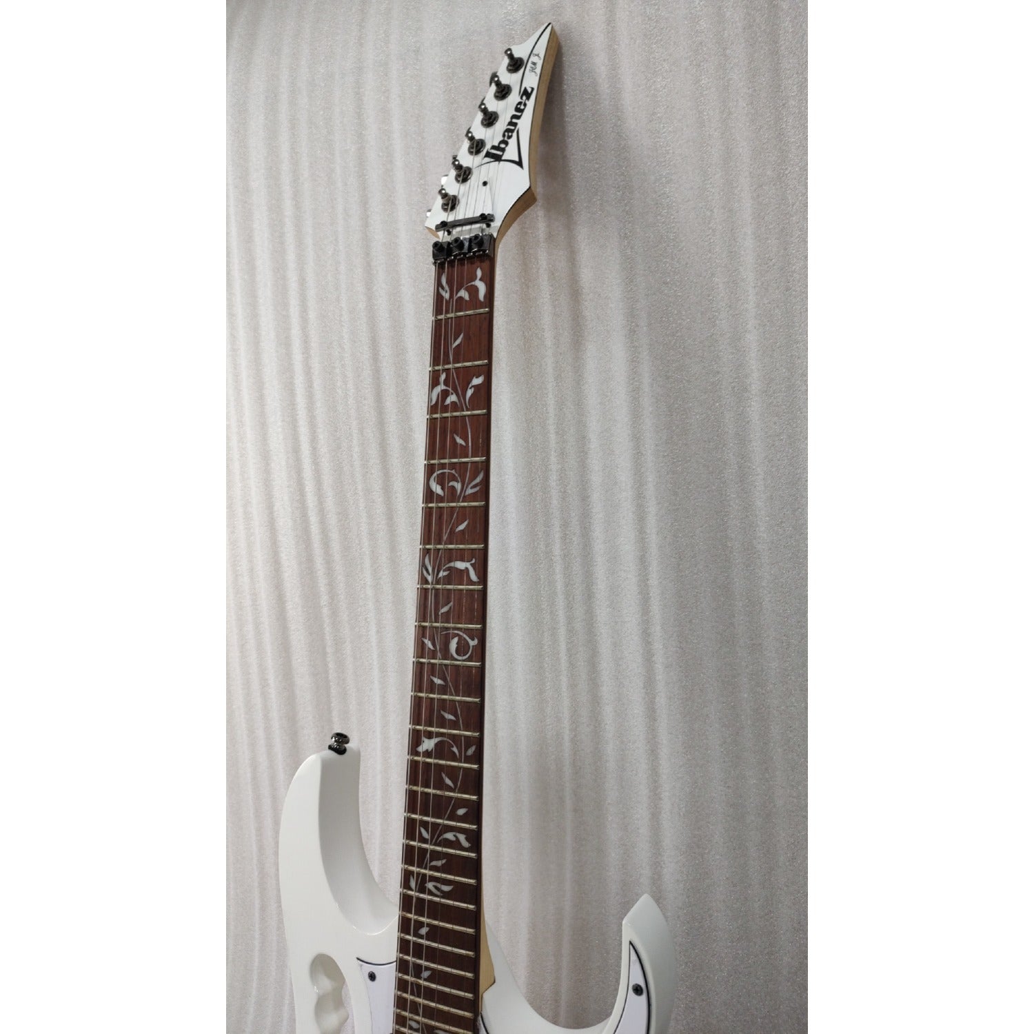 Ibanez Electric Guitars Ibanez Jem Series Jem JR Steve Vai Signature Series Electric Guitar - Open Box