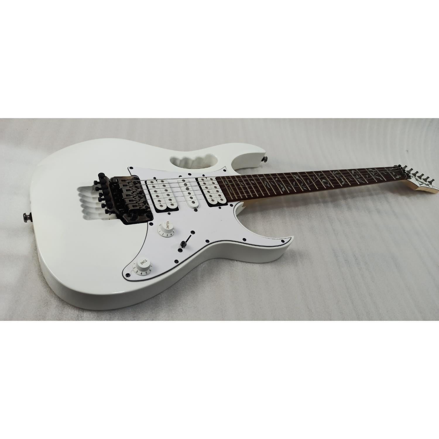 Ibanez Electric Guitars Ibanez Jem Series Jem JR Steve Vai Signature Series Electric Guitar - Open Box