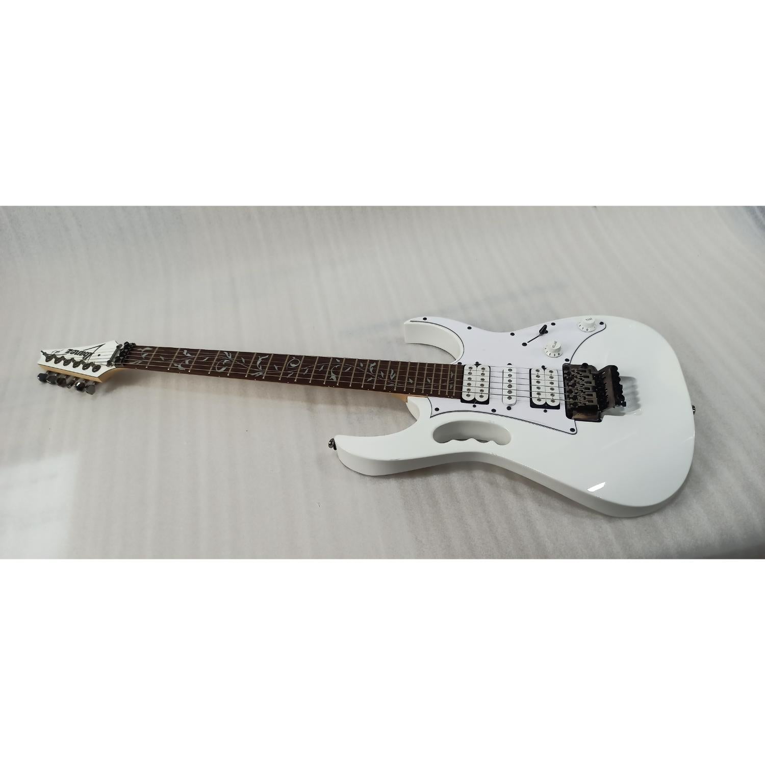 Ibanez Electric Guitars Ibanez Jem Series Jem JR Steve Vai Signature Series Electric Guitar - Open Box