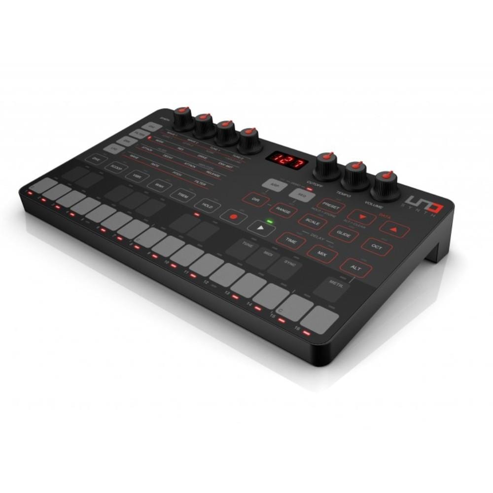 ik multimedia synthesizers ik multimedia uno-synth portable monophonic analog synthesizer