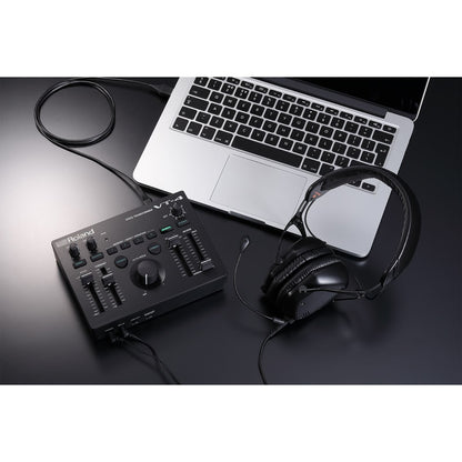 Roland VT-4 Voice Transformer Processors