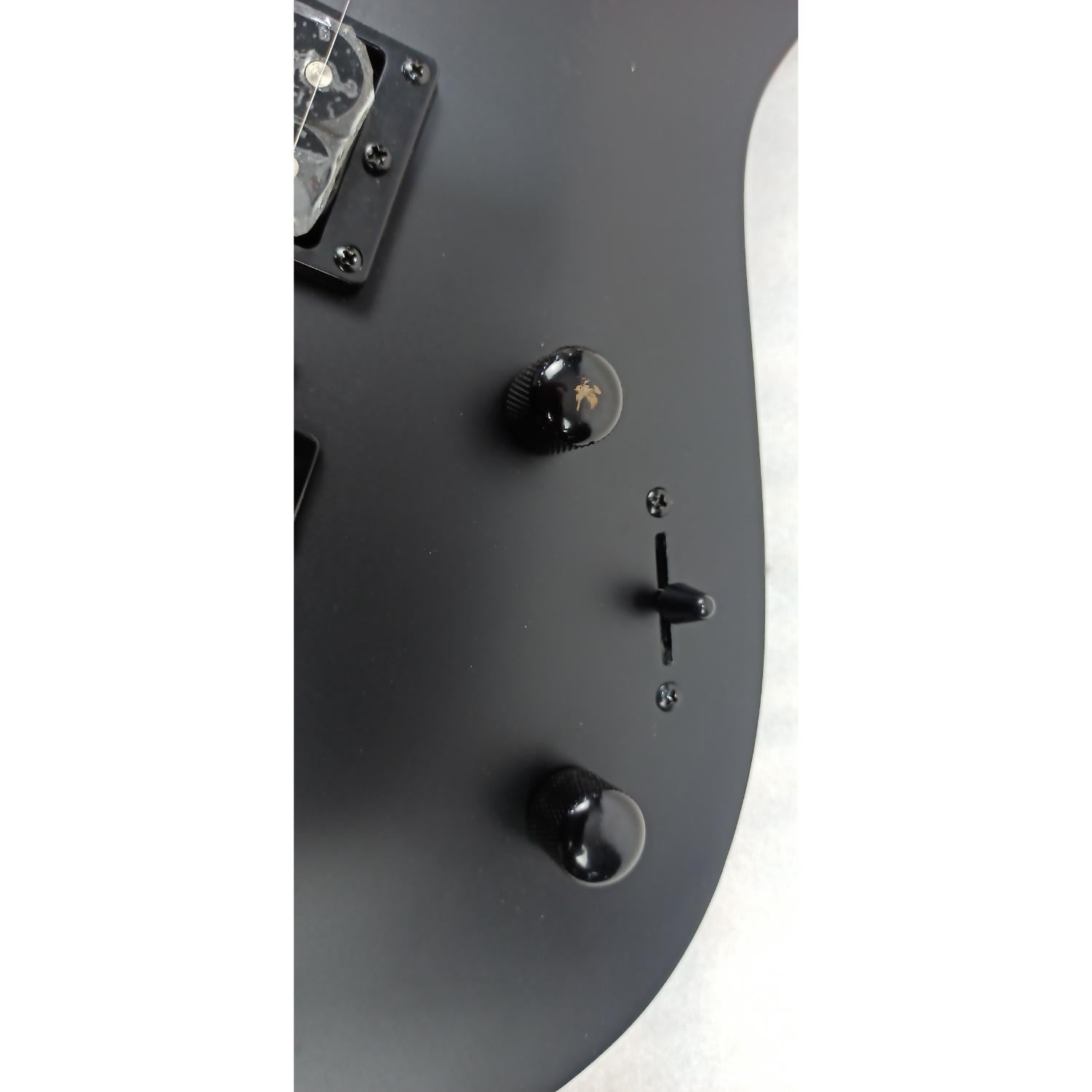 Jackson Electric Guitars 2.02501E+11 Jackson JS22 DKA Dinky Arch Top Electric Guitar - Open Box