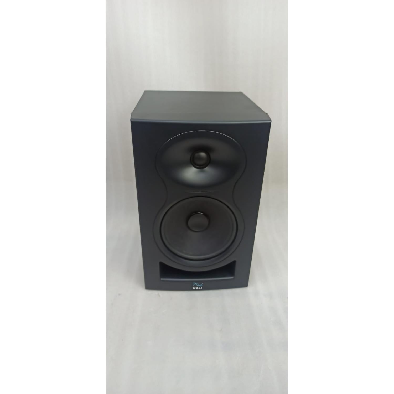 Kali Audio Monitor Speakers 202601009782 Kali Audio LP-6 2nd Wave Lone Pine Series 6.5" Active Studio Monitor - Single Unit - Open Box 