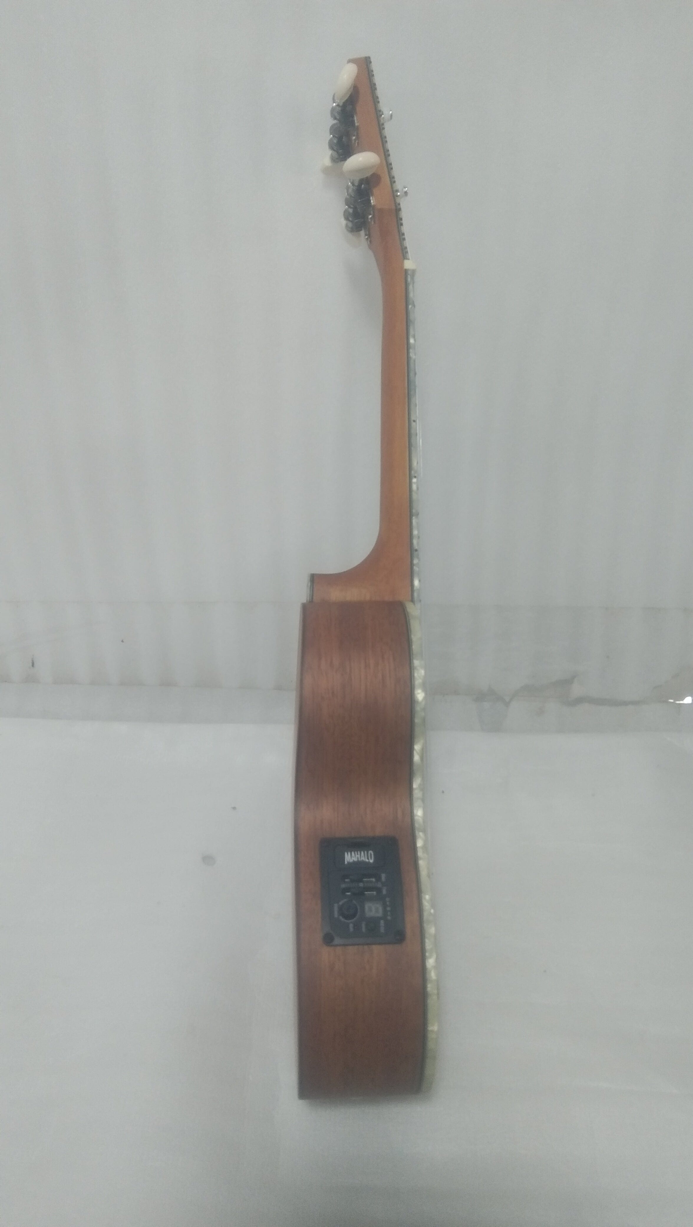 Mahalo Soprano Ukuleles Mahalo MP1E Pearl Series Semi Electric Soprano Ukulele with Bag - Open Box B Stock