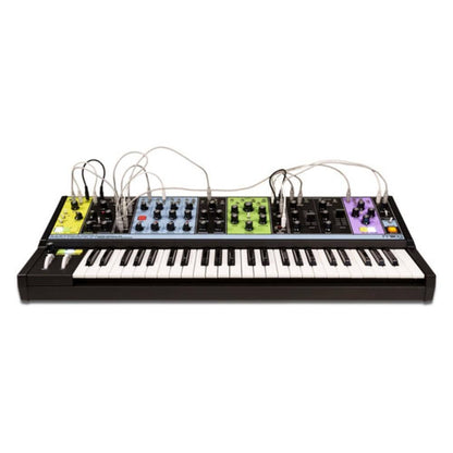 moog synthesizers moog matriarch 4 note paraphonic semi modular analog synthesizer 