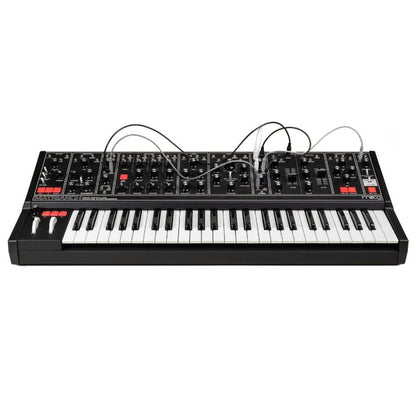 moog synthesizers moog matriarch 4 note paraphonic semi modular analog synthesizer 