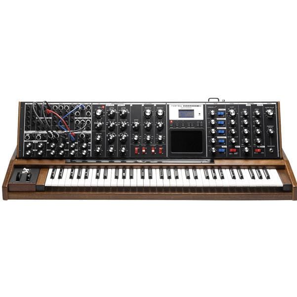MOOG Synthesizers Moog Music Minimoog Voyager XL