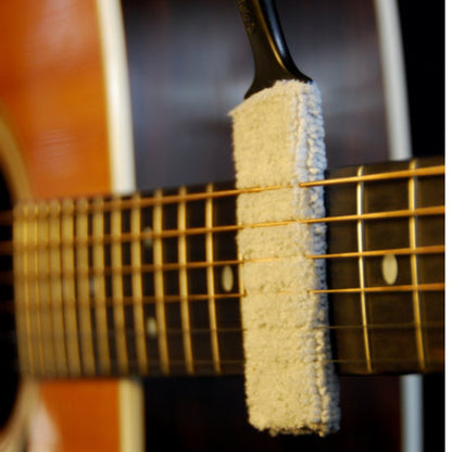 Music Nomad Cleaners and Conditioners Music Nomad MN205 All in 1 String, Body And Hardware Cleaning Tool