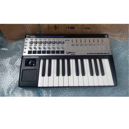 Novation Midi Keyboards Novation 25 SL MkII 25 Key USB Midi Keyboard - Open Box B Stock
