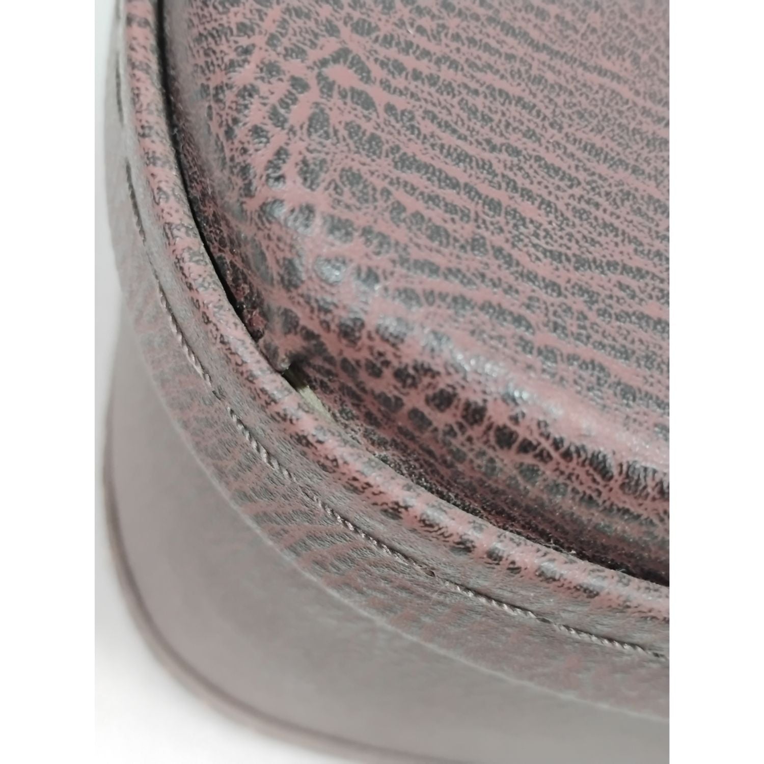 Parkwood Electro Acoustic Guitars Parkwood GA980ADK GA Series Grand Auditorium Cutaway Electro Acoustic Guitar with Case - Open Box