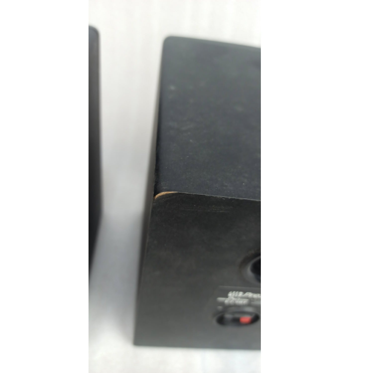 Presonus Monitor Speakers Presonus Eris E3.5 Active Studio Monitor Speaker - Pair - Open Box B Stock