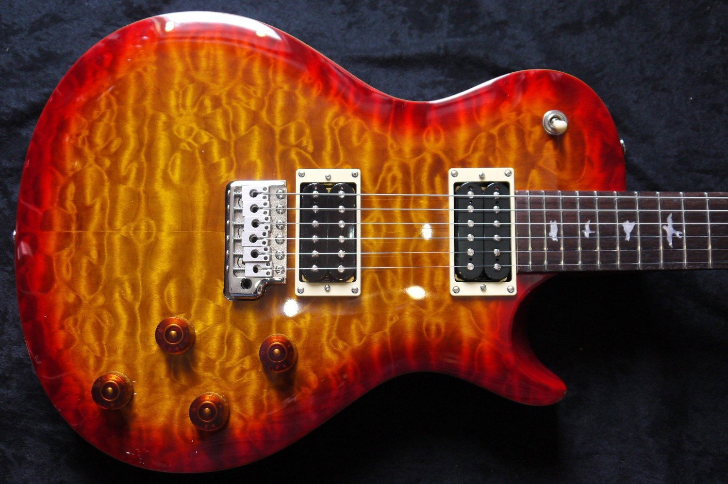 prs electric guitars prs se tremonti signature electric guitar - limited edition custom quilt top - cherry sunburst