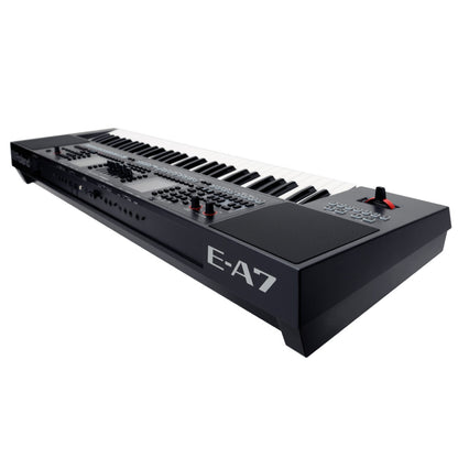 Roland Arranger Keyboards Roland E-A7 Expandable Arranger Keyboard