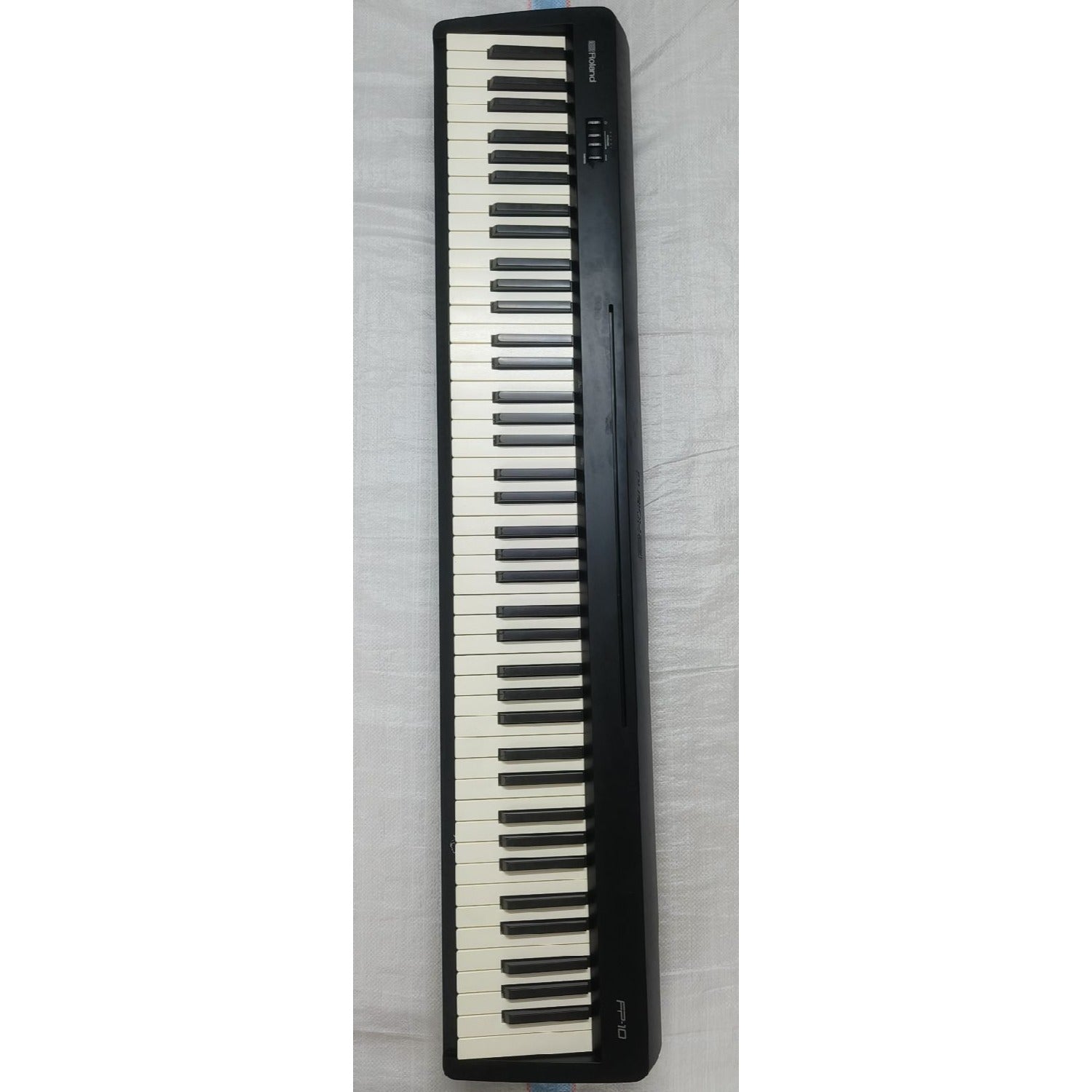 Roland Digital Pianos 2.03E+11 Roland FP-10 88-Key Digital Piano - Black - Open Box