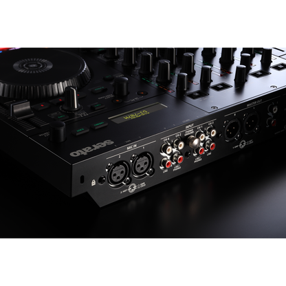 Roland DJ Controller Interfaces Roland DJ-707M Serato DJ Pro Controller