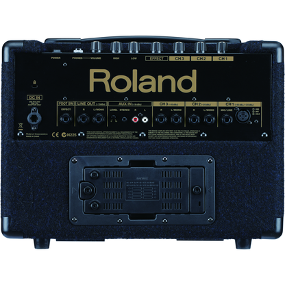 Roland Keyboard Amplifiers Roland KC110 Battery Powered Stereo Keyboard Amplifier