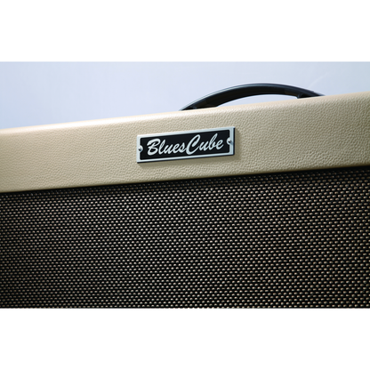 Roland Tube Amplifiers Roland Blues Cube Artist 1 x 12inch 80-Watt Combo Guitar Amplifier