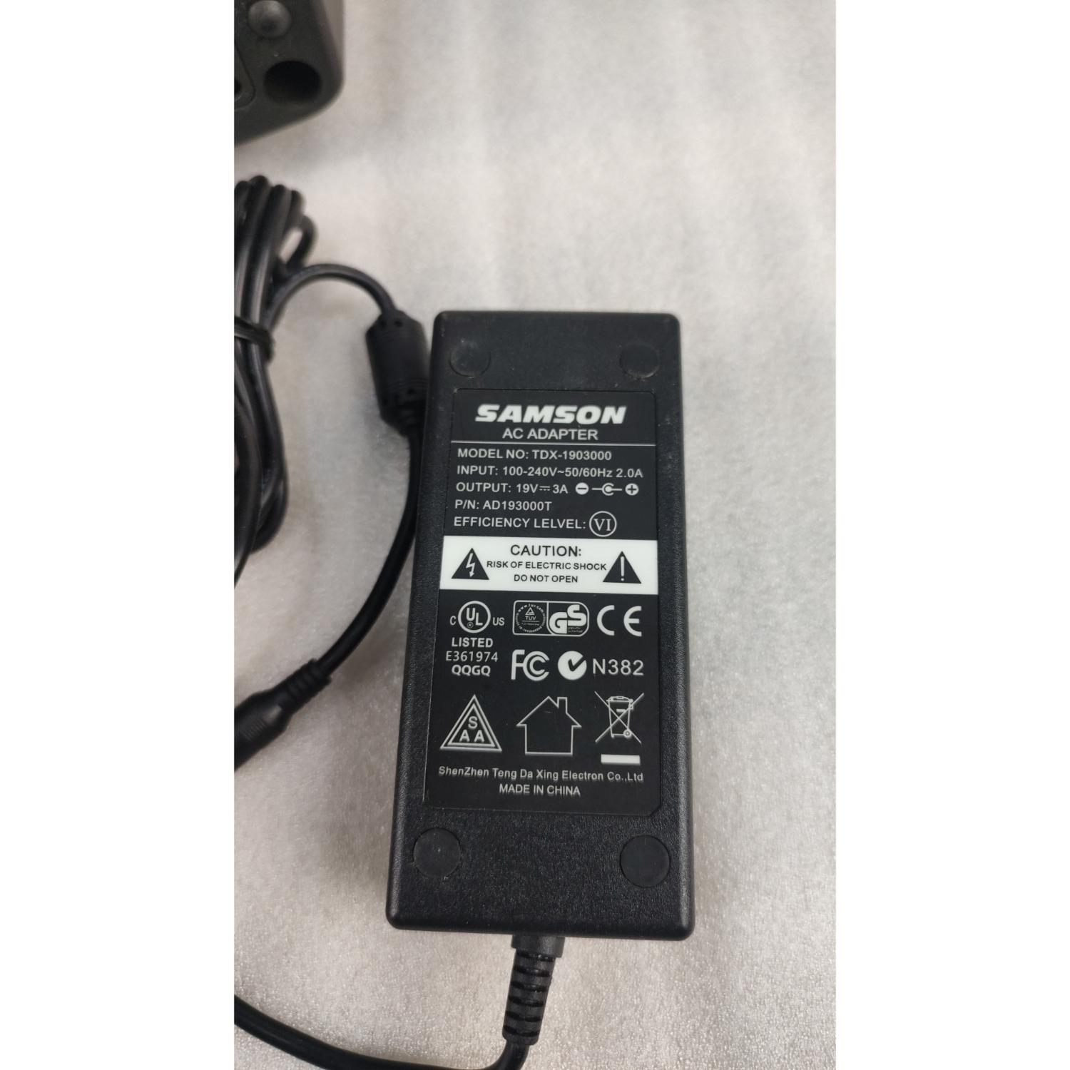 Samson Portable Pa Systems Samson EXPEDITIONEXPRESS Speaker - Open Box