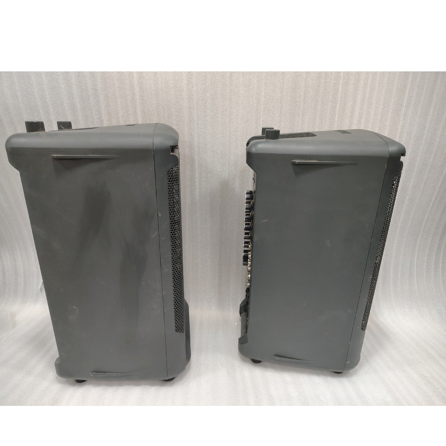 Samson Portable Pa Systems Samson XP510i Portable PA System with iPod Dock - Open Box