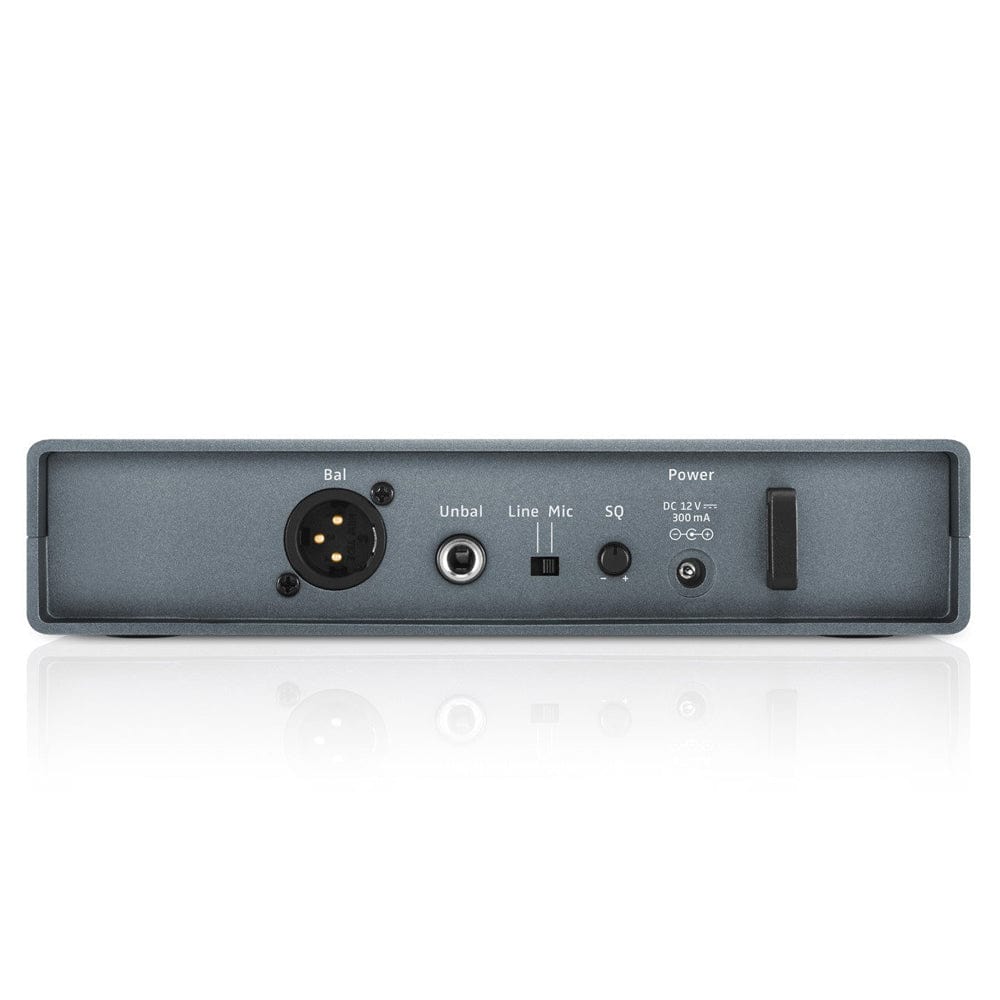Sennheiser Wireless Systems Sennheiser XSW 1-825 Wireless Vocal Microphone System