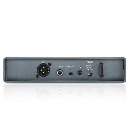 Sennheiser Wireless Systems Sennheiser XSW 1-825 Wireless Vocal Microphone System
